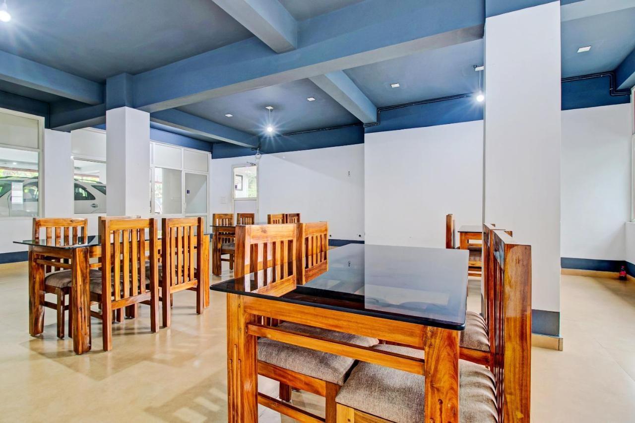 Hotel Capital O Kov082 Country Club Hospitality 3*
